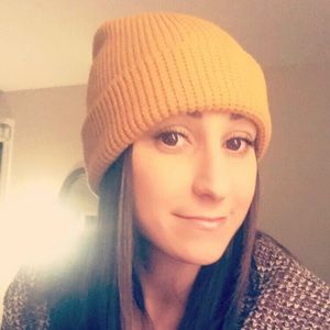 Meet your Posher, Nicole